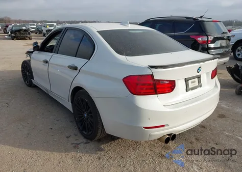 2015 BMW 328I xDrive из США, поврежденный, VIN WBA3B5G59FNS13060